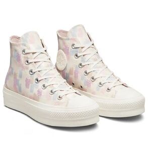 NIB Converse Chuck Taylor All Star Lift printed Sneakers in Artic Size: 7